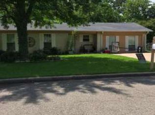 1120 Lemon Dr, Sulphur Springs, TX 75482