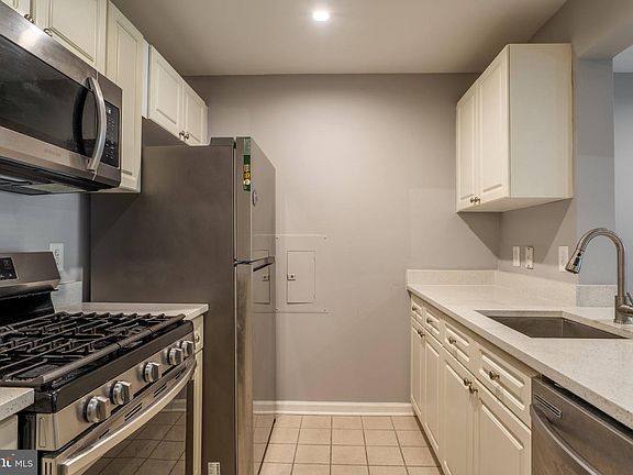 4th image of 5565 Seminary Rd APT 415