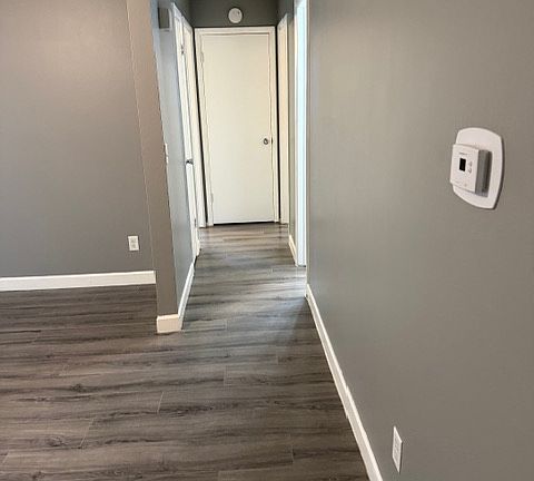 5th image of 614 Hemlock Ln