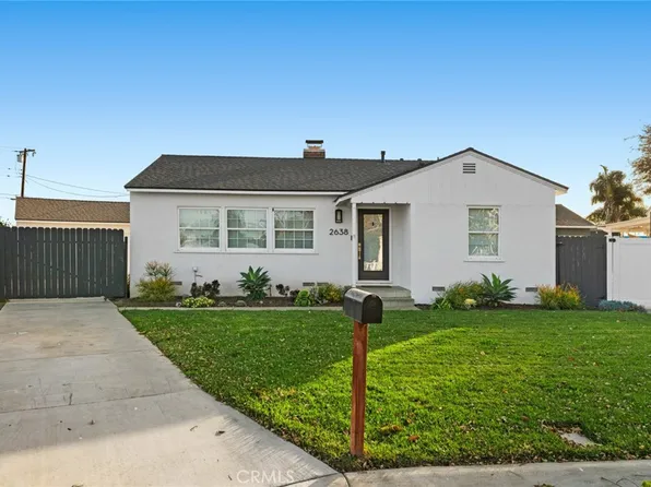 2638 Riverside Dr, Costa Mesa, CA 92627
