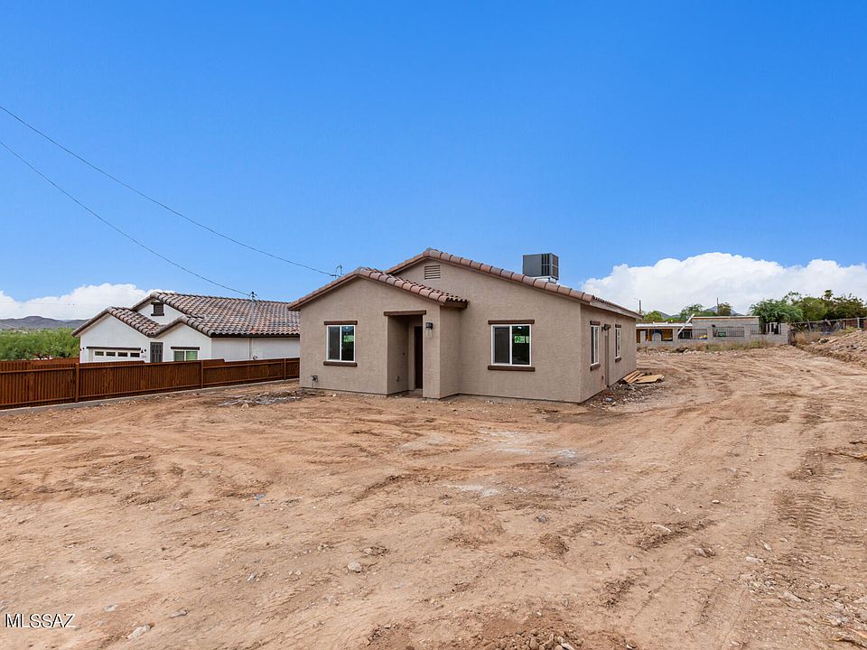 1st image of 1230 S San Felipe Dr