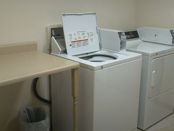 On floor laundry