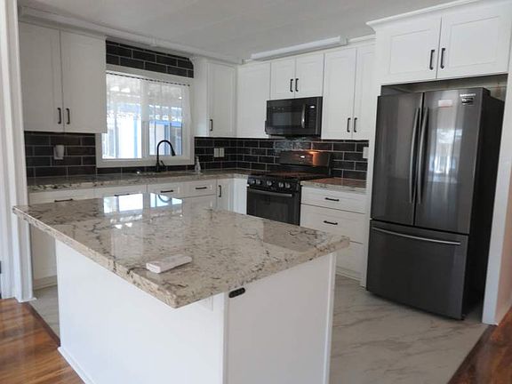 3rd image of 4065 E University Dr Lot 315