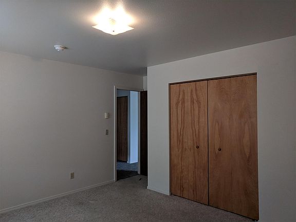 5th image of 369 Cole Ave #C