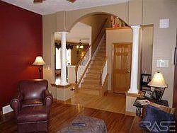 2nd image of 101 E St Andrews Dr