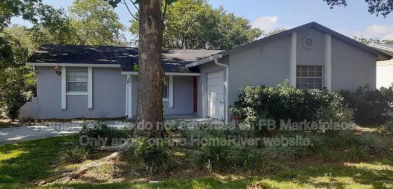 690 Lilac Rd — Photo 1