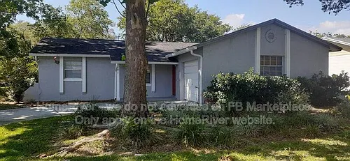 690 Lilac Rd Photo 1