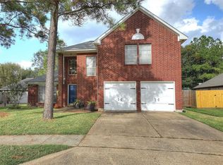 2905 Waterloo Rd, Pearland, TX 77581