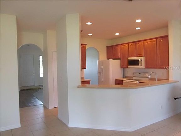 5th image of 34360 Tuscany Ave