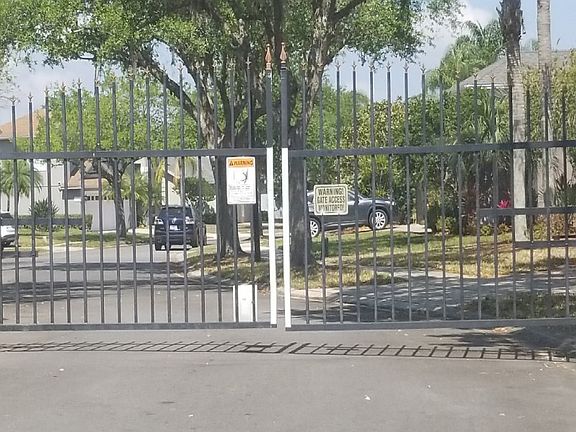 4th image of 4441 Lake Calabay Dr