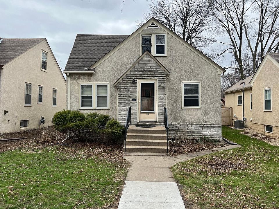 1st image of 2526 McKinley St NE