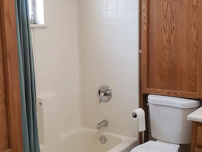 6936 Grand Ave — Photo 7