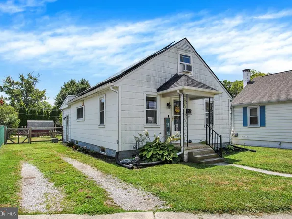 112 Fame Ave, Hanover, PA 17331