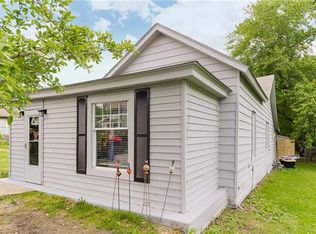 210 E 3rd St, Lawson, MO 64062