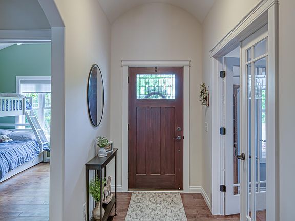 5th image of 2175 Abbie Ln