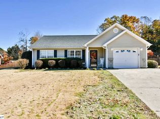 516 Garrett St, Fountain Inn, SC 29644