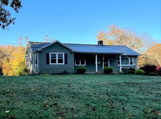 42 West Rd, Colchester, CT 06415