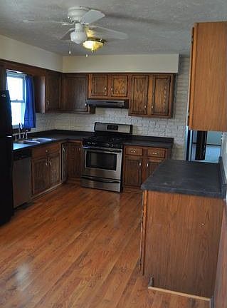 2nd image of 4510 Prairie Ave