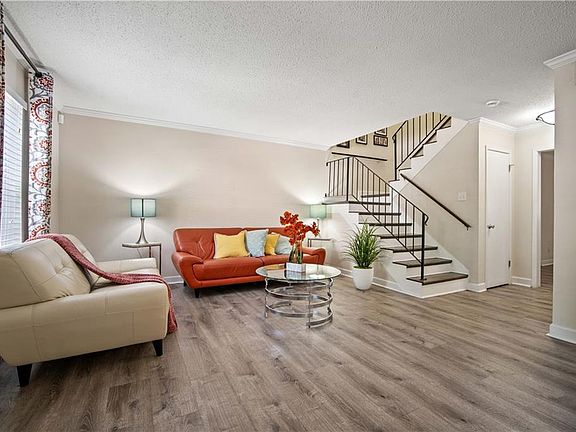 5th image of 4017 Cottage Hill Rd APT 73