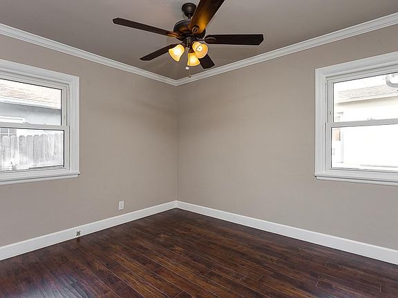 4th image of 3105 Evelyn St