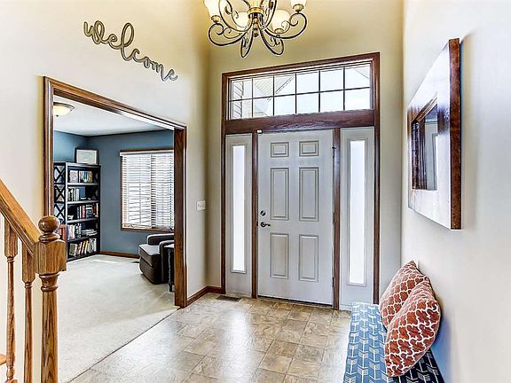4th image of 15102 Butterbough Ln