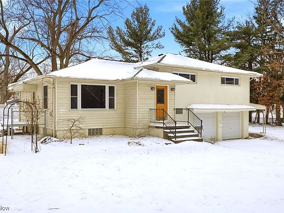 4th image of 3856 Northview Dr