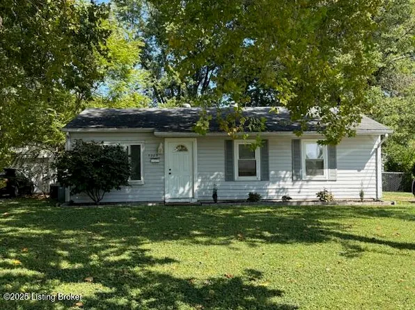 5905 Halma Dr, Louisville, KY 40272
