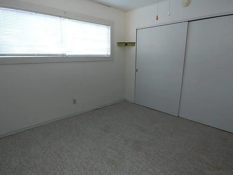 203 E Front St #B — Photo 10