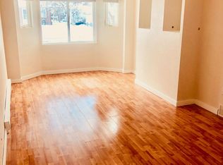 1022 S Gay Dr, Longmont, CO 80501