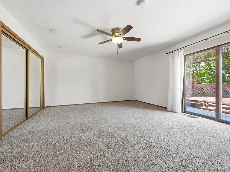 1484 Saint Andrews Dr — Photo 22
