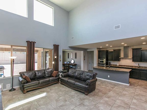 4th image of 25533 N 105th Dr