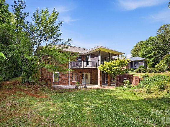 4th image of 100 Crosscreek Dr