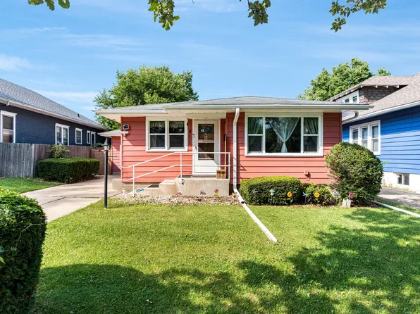 811 Glenwood Ave, Joliet, IL 60435
