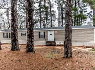 109 Lakeview Cir, Elm Grove, LA 71051