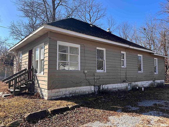 3rd image of 120 S Forest Ave