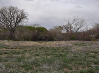 23 Road 3494, Flora Vista, NM 87415