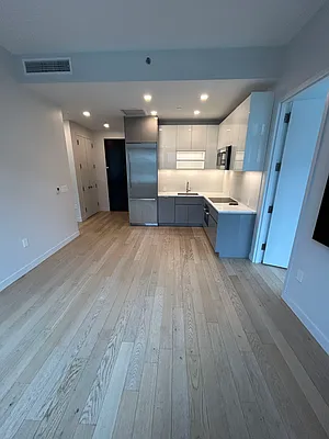 Rented by ANDOVER PROPERTY MANAGEMENT INC | media 15