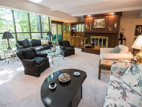 5th image of 4729 Greenbriar Ln