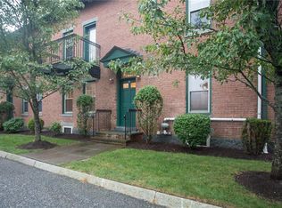 9 Cook St #1, Lincoln, RI 02865