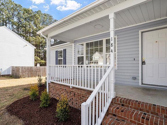 2nd image of 184 Hunters Way