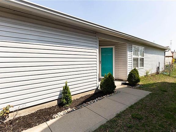 2nd image of 4321 Village Trace Dr