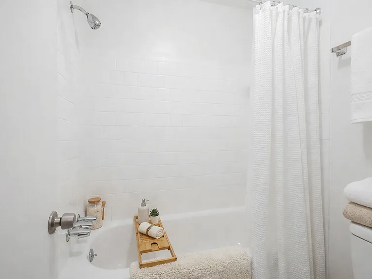 Hampton Hall | Comfort, Convenience, & Community All In One — Photo 295