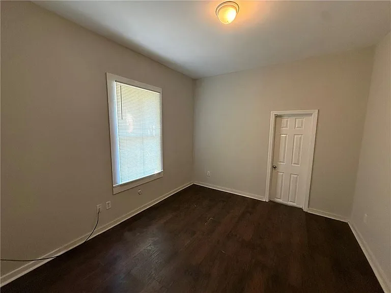 125 Garnett Ave — Photo 3