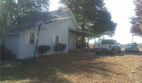 1st image of 1862 N County Road 300 W