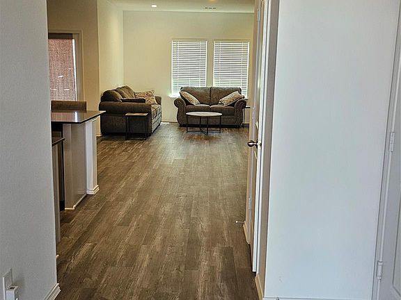 3rd image of 40434 Basalt Elm Rd