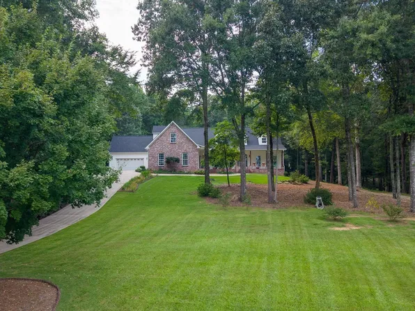 617 Oak Valley Rd, Springville, AL 35146