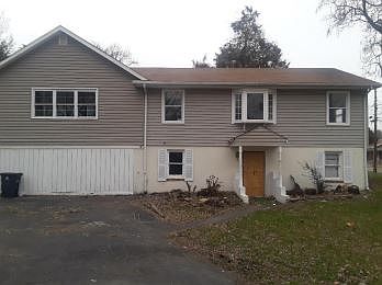 2nd image of 4612 Lacy Ave