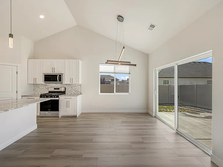 2359 Green Apple Dr — Photo 14