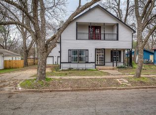 606 N Adelaide St, Terrell, TX 75160