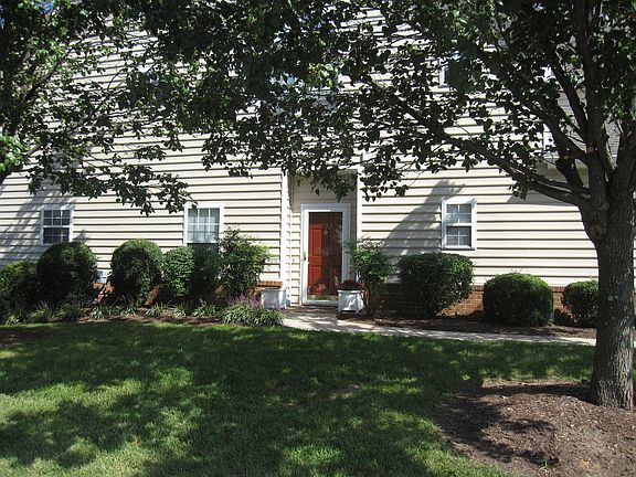 2nd image of 602 Hazeltine Ct #A